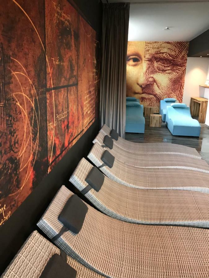 Hotel Leonardo Da Vinci Wellness Spa ビビオーネ エクステリア 写真