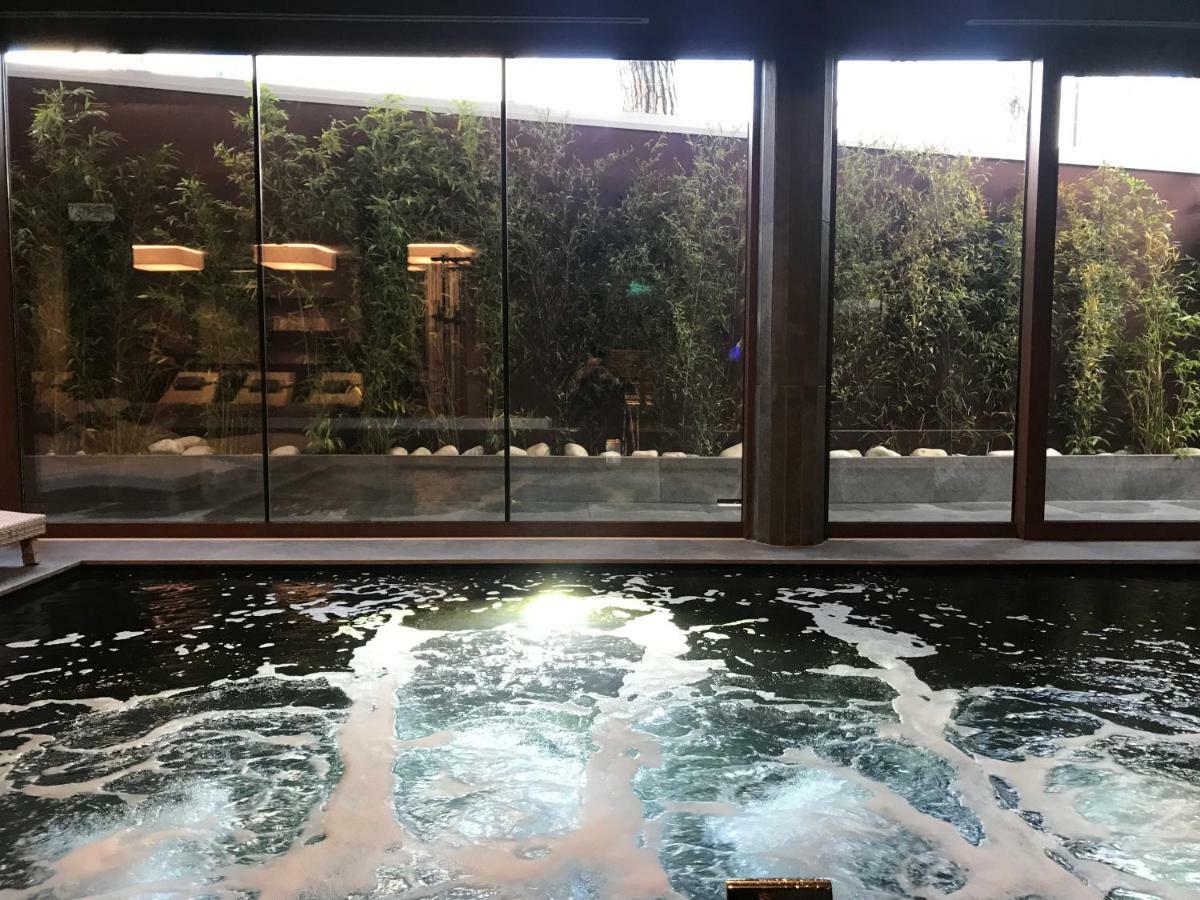 Hotel Leonardo Da Vinci Wellness Spa ビビオーネ エクステリア 写真